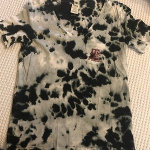 NWOT PINK brand Texas A&M V-Neck